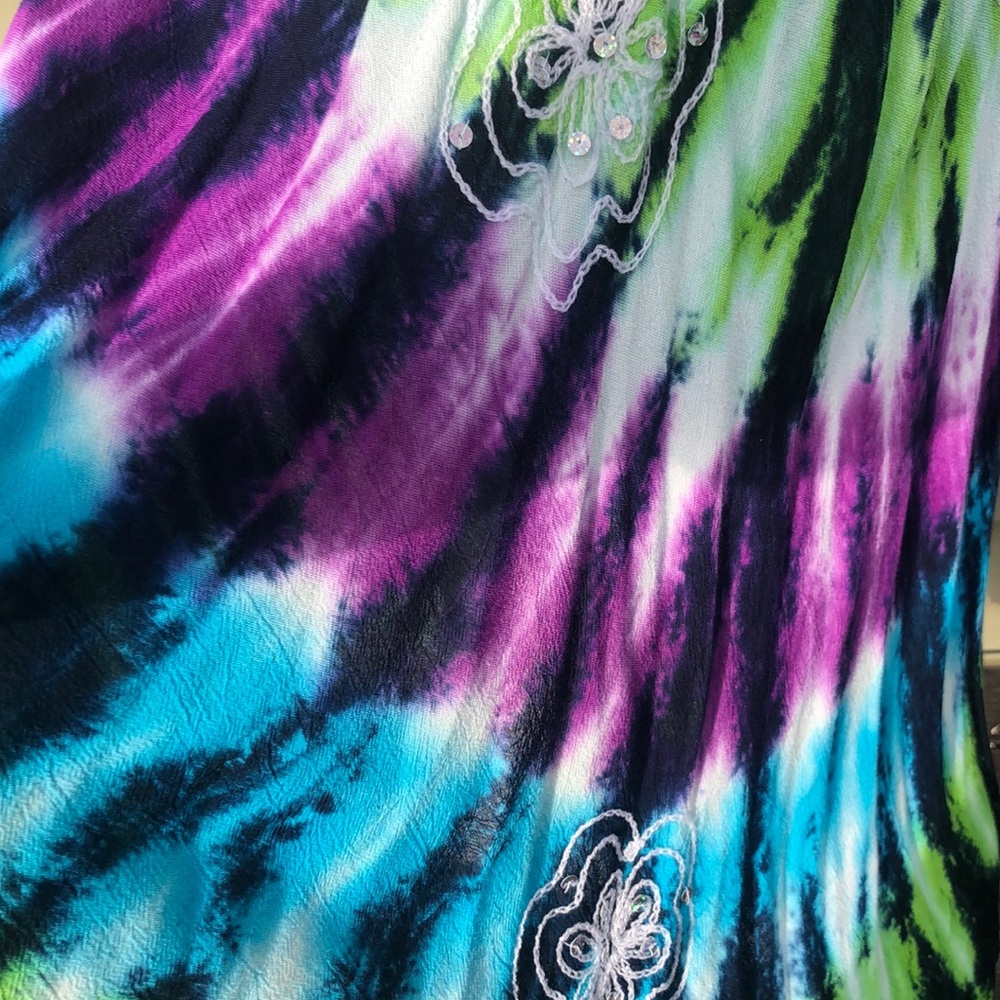 Colorful Tie-Dye Sleeveless Dress - Picture 8 of 8
